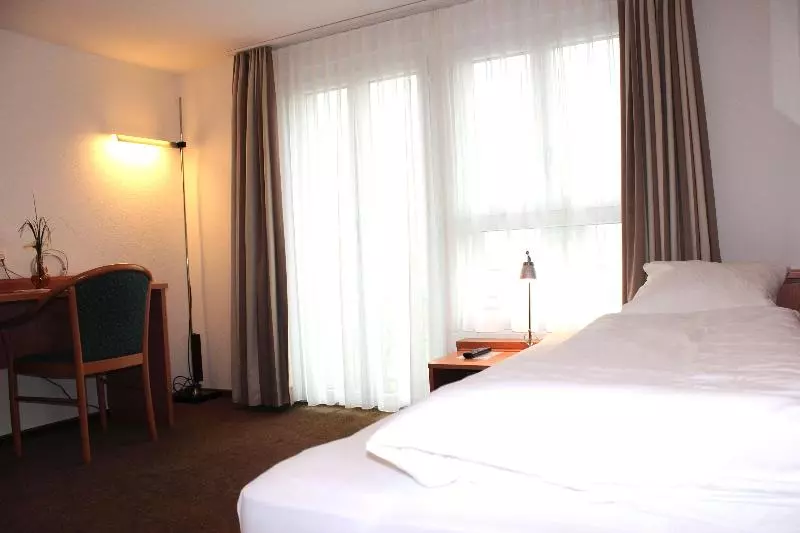 クラシックシングルルーム, Freihof Swiss Lodge