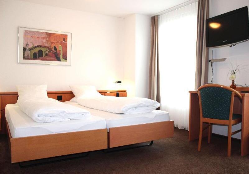 Номер Стандарт, Freihof Swiss Lodge