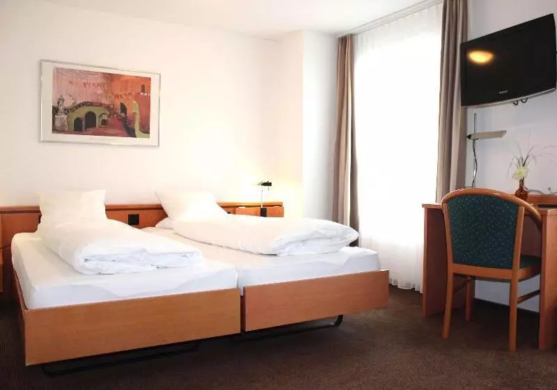 スタンダードルーム, Freihof Swiss Lodge