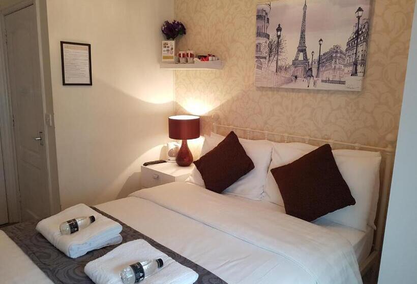 Номер Стандарт, Grand Pier Guest House