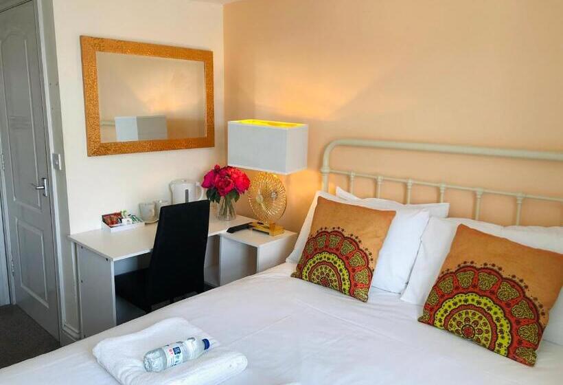 Номер Стандарт, Grand Pier Guest House