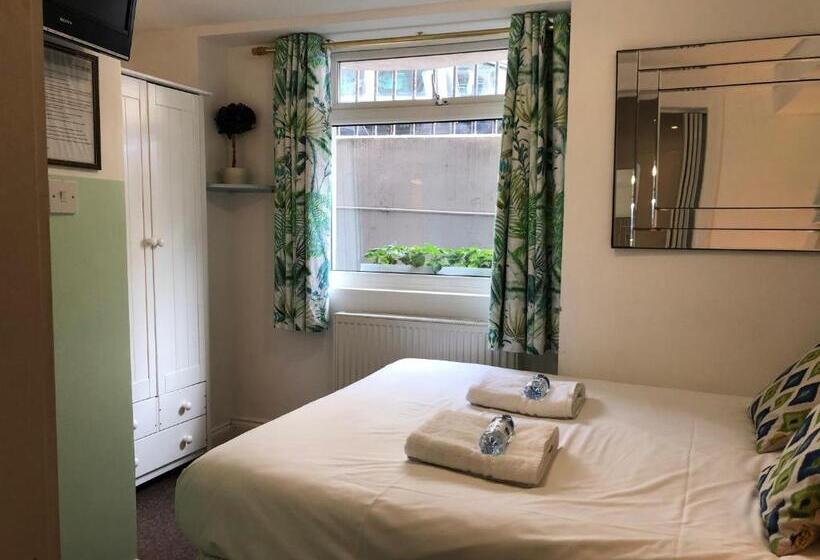 Номер Стандарт, Grand Pier Guest House