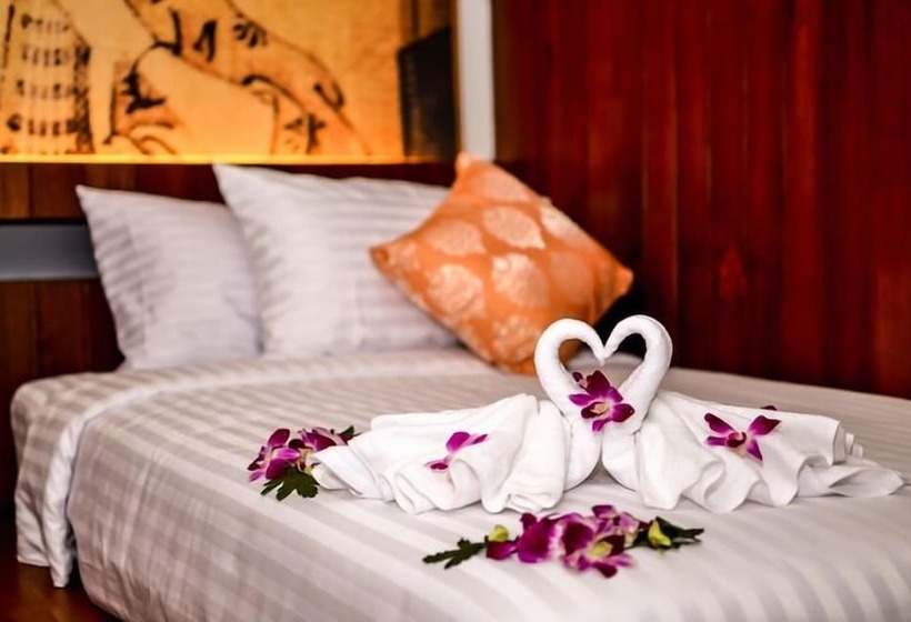 חדר סופריור, Lap Roi Karon Beachfront