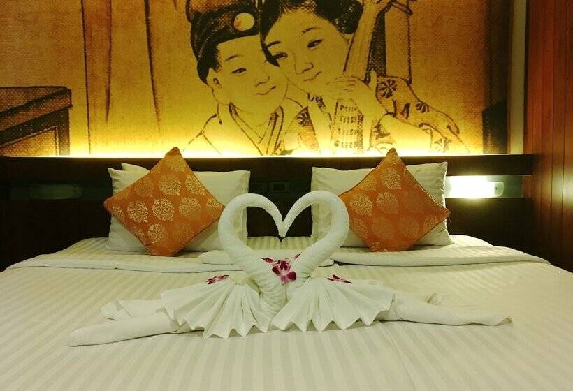 חדר דלוקס, Lap Roi Karon Beachfront