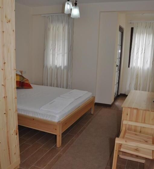 חדר סטנדרט, Marub