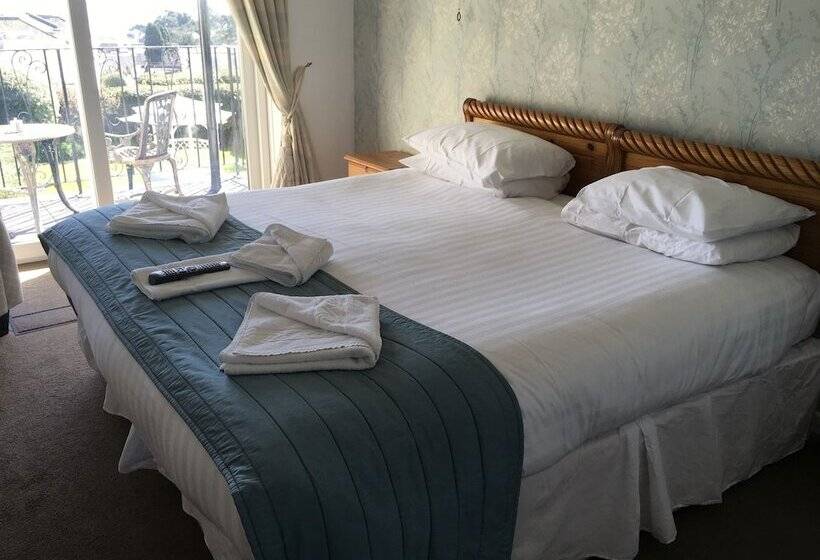 اتاق استاندارد با بالکن و چشمانداز دریا, Nethway