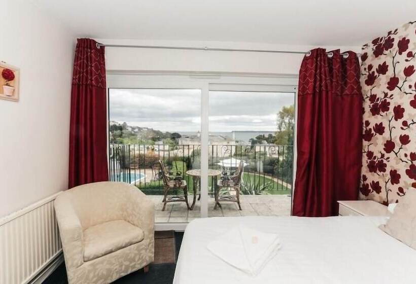 اتاق استاندارد با بالکن و چشمانداز دریا, Nethway