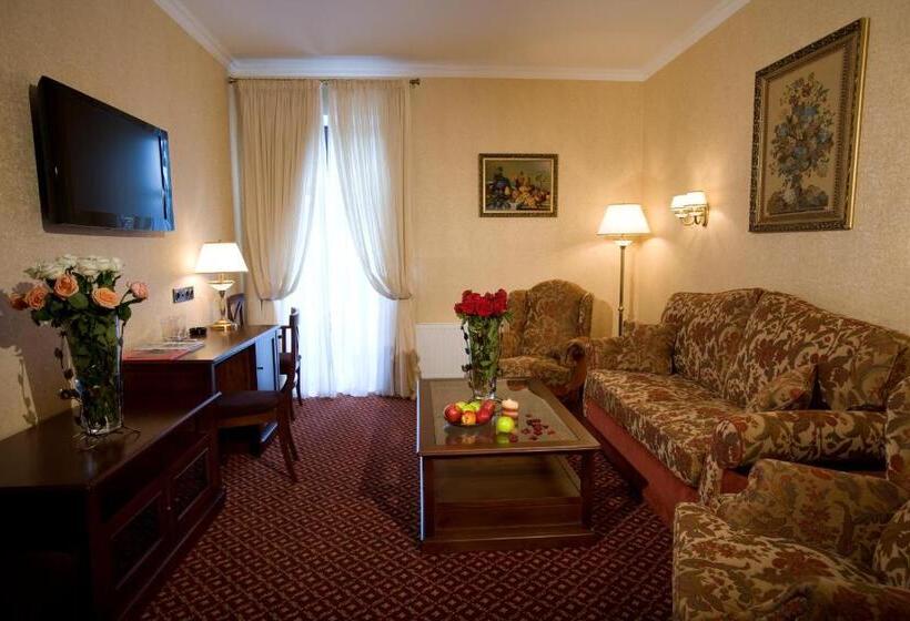 سوییت, Optima Collection Kamianets Podilskyi