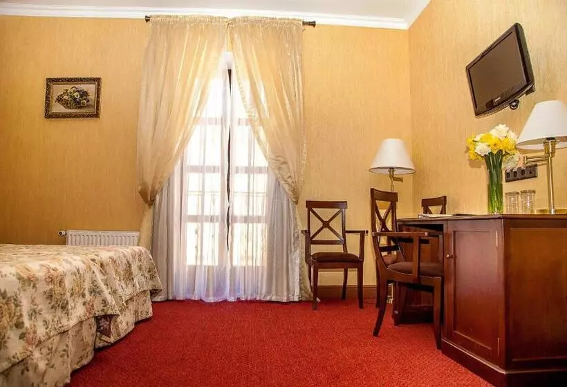 スーペリアールーム, Optima Collection Kamianets Podilskyi
