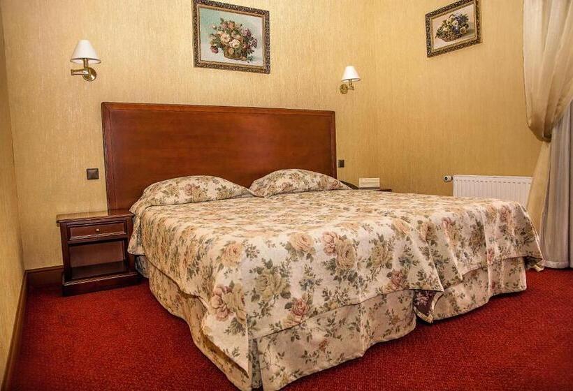 اتاق سوپریور, Optima Collection Kamianets Podilskyi