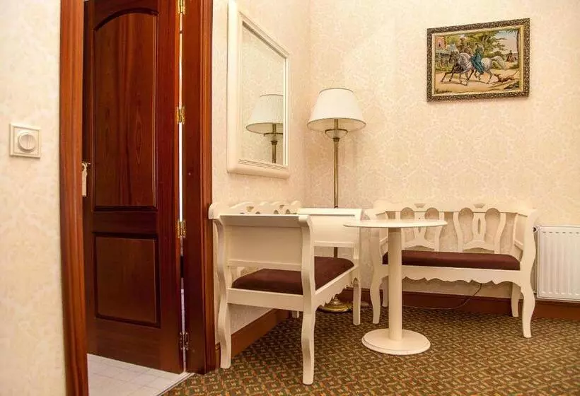 スイート, Optima Collection Kamianets Podilskyi