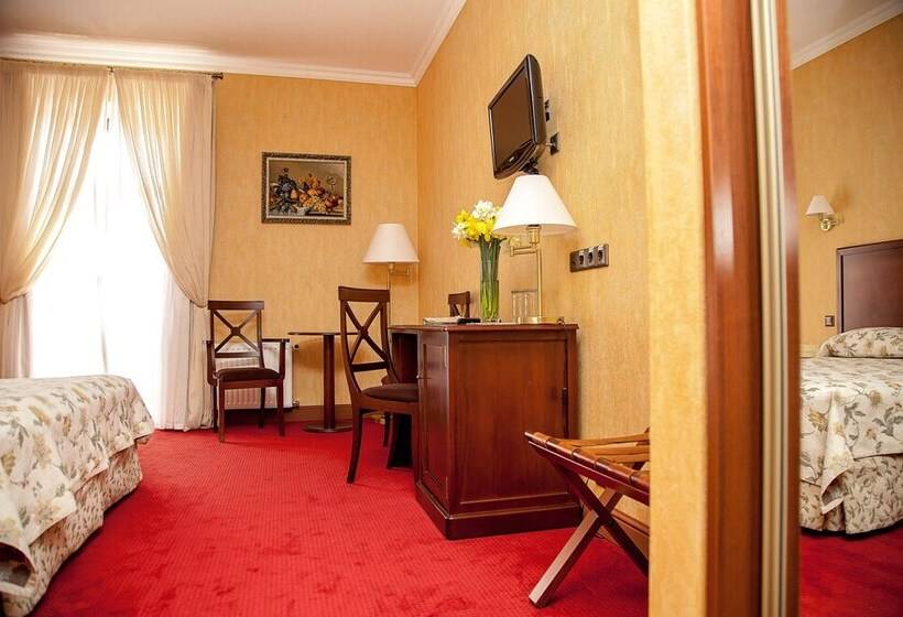 اتاق سوپریور, Optima Collection Kamianets Podilskyi