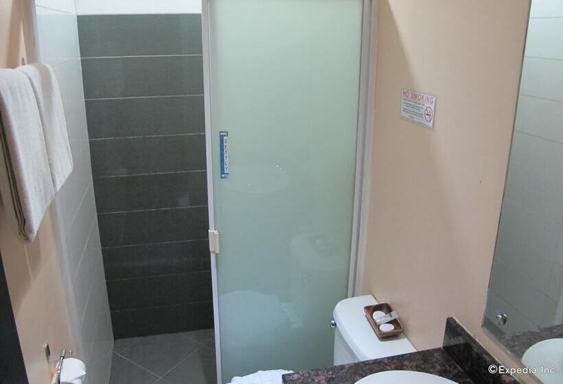 חדר סטנדרט, Sugbutel Family