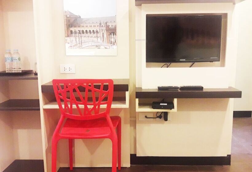 חדר דלוקס, Sugbutel Family