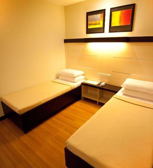 חדר סטנדרט, Sugbutel Family