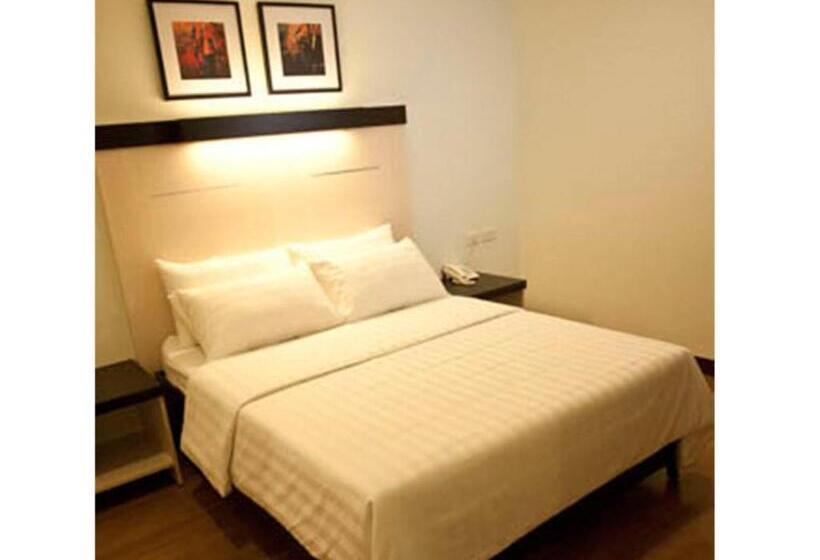 חדר סופריור, Sugbutel Family