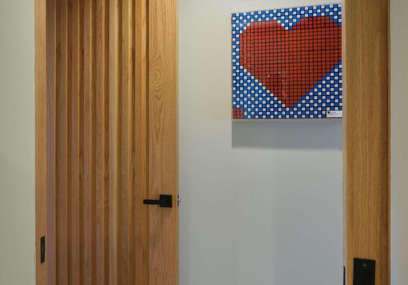 חדר סטנדרט, Sugbutel Family