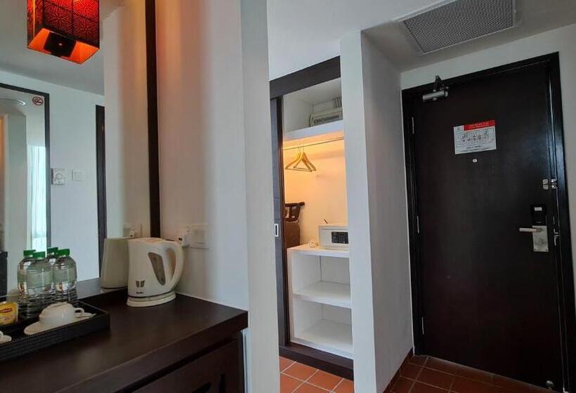 سوییت, Swan Garden