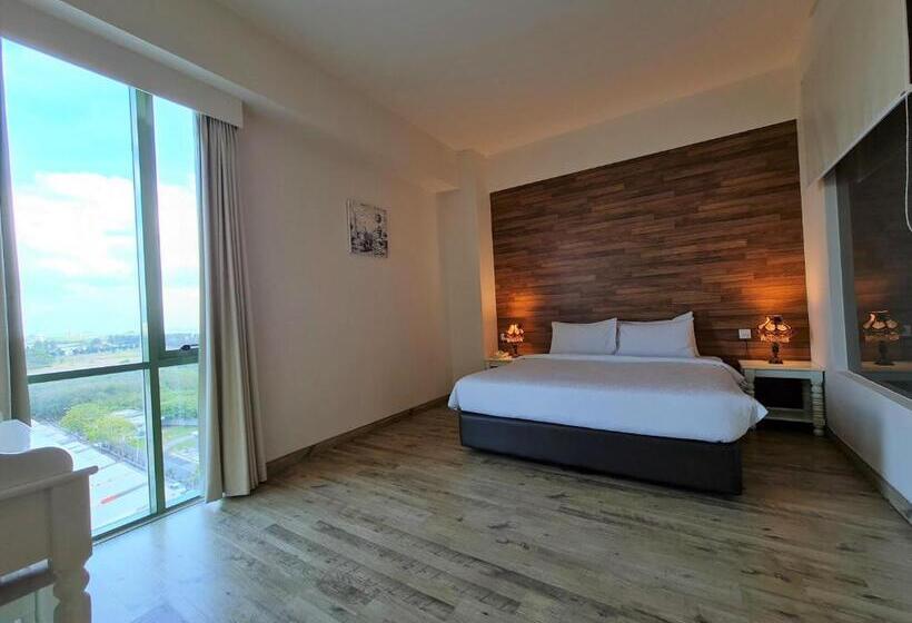 سوییت, Swan Garden