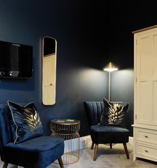 スーペリアールーム, The Cleveland