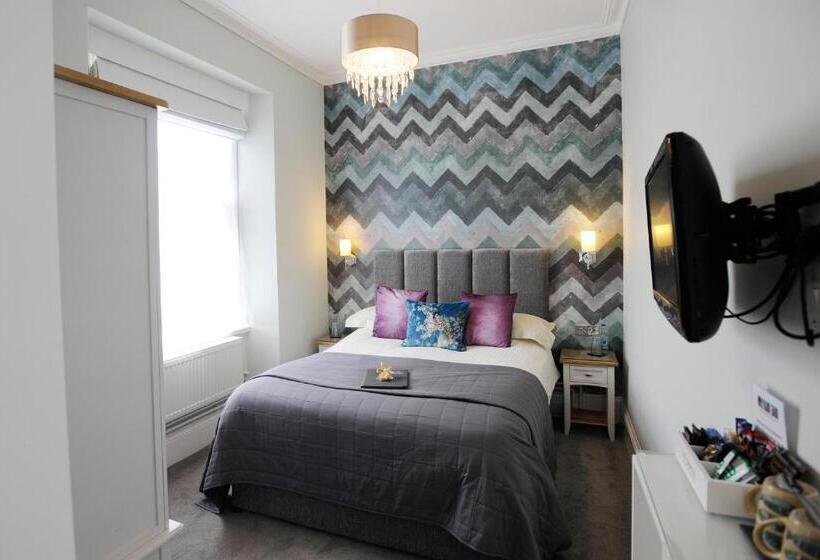 スイート, The Cleveland