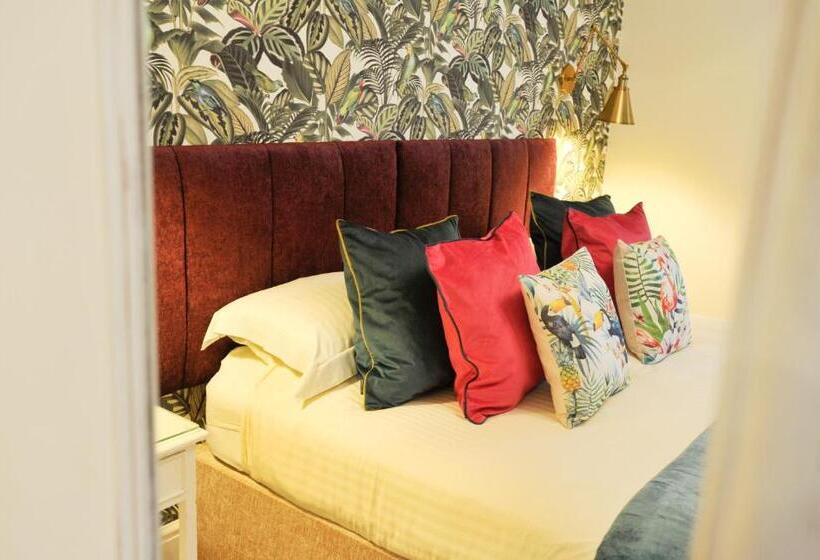 キングサイズベッドのスイートルーム, The Cleveland