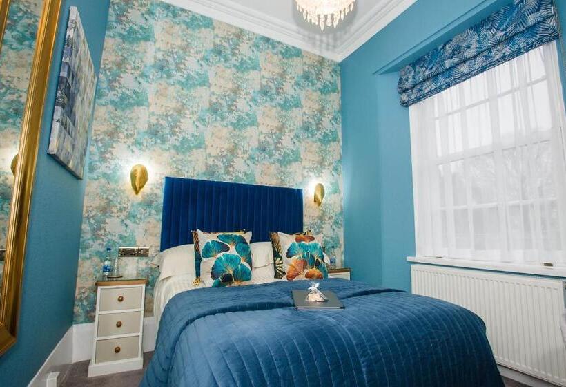 スタンダードルーム, The Cleveland