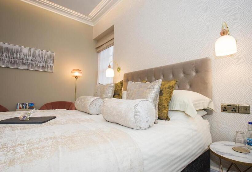 デラックスルーム, The Cleveland