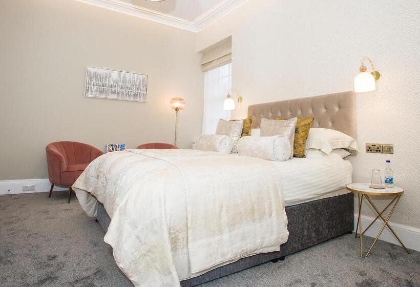 デラックスルーム, The Cleveland