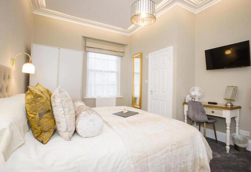 デラックスルーム, The Cleveland