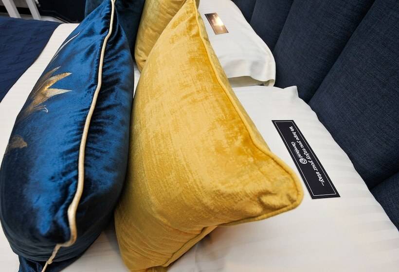 スーペリアールーム, The Cleveland