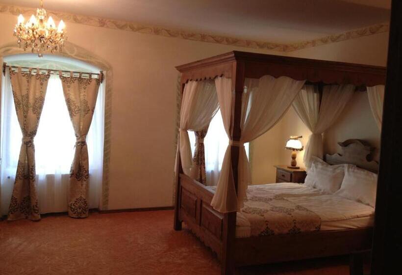 标准间, Villa Franca