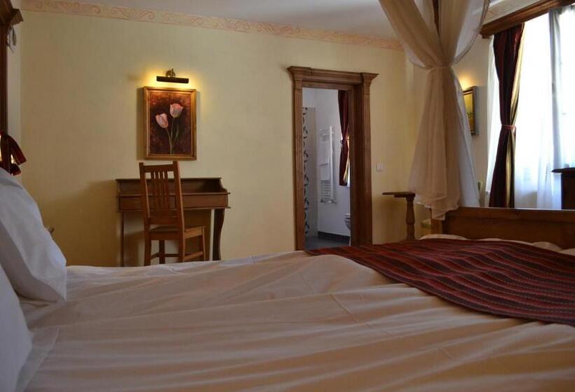 标准间, Villa Franca