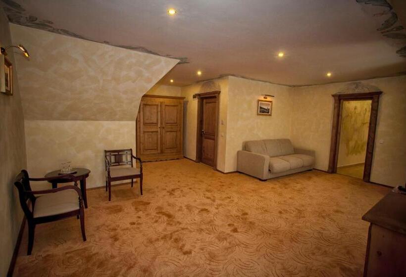 豪华套房, Villa Franca