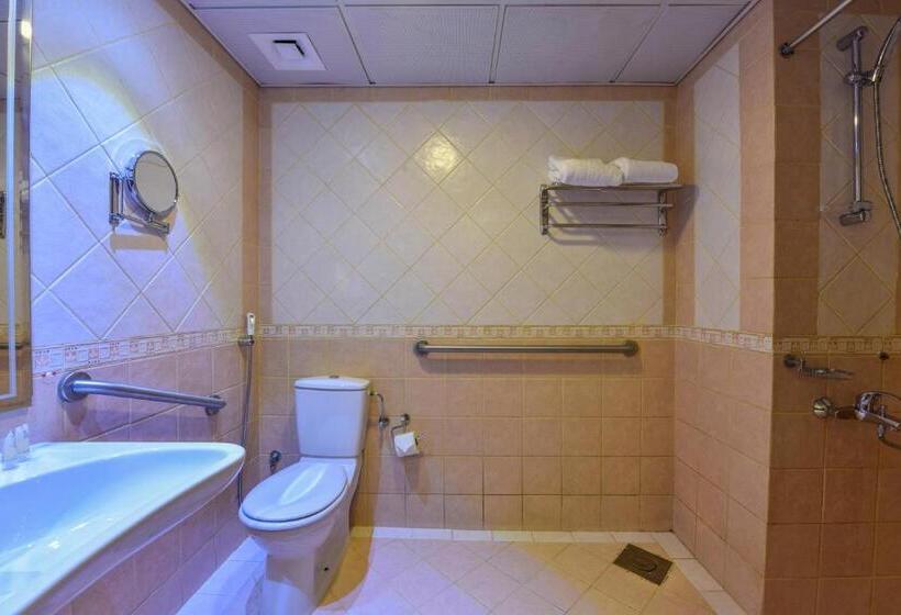 标准间, Zowar International