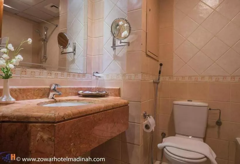 اتاق استاندارد سه نفره, Zowar Alalami Hotel فندق زوار العالمي