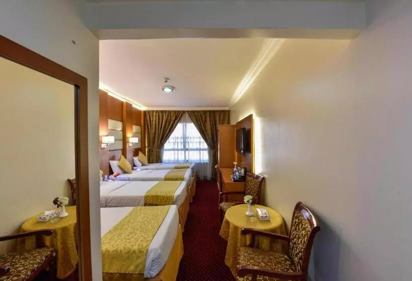 اتاق استاندارد چهار تخته, Zowar Alalami Hotel فندق زوار العالمي