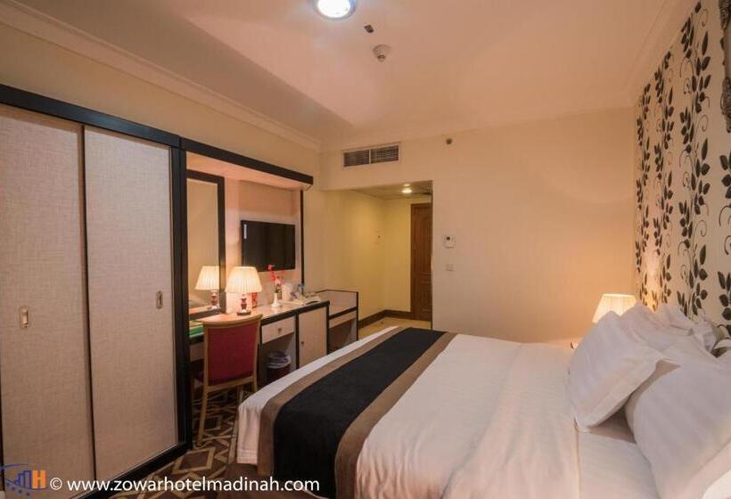 带大床的豪华间, Zowar International