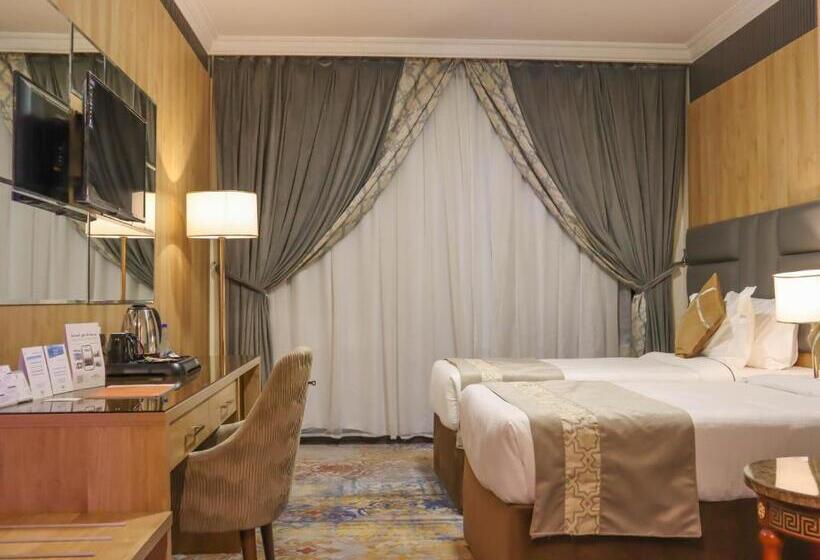 标准间, Zowar International