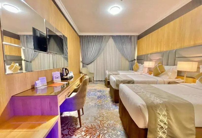 اتاق استاندارد سه نفره, Zowar Alalami Hotel فندق زوار العالمي