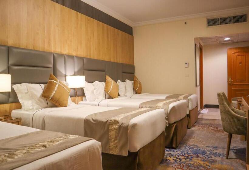 四人标准间, Zowar International