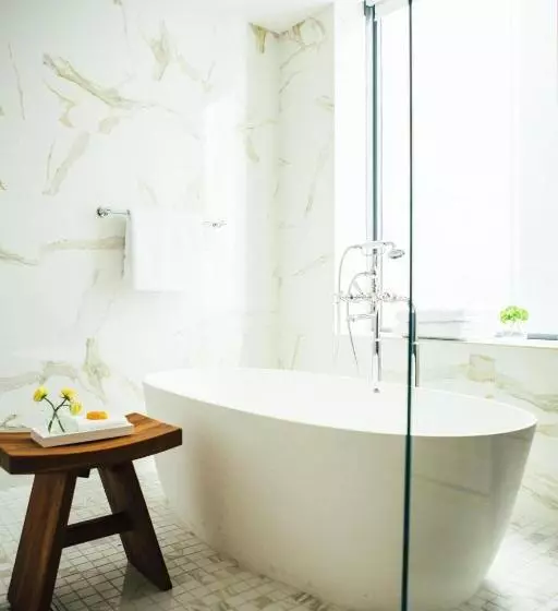 キングサイズベッドのデラックススイート, Kimpton Hotel Monaco Pittsburgh, An Ihg