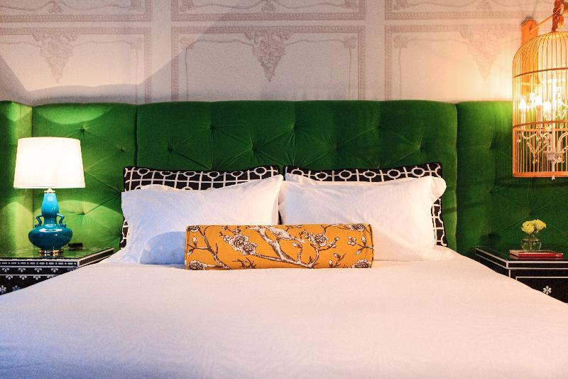 适合残疾人士使用的带超级大床的标准间, Kimpton Hotel Monaco Pittsburgh, An Ihg