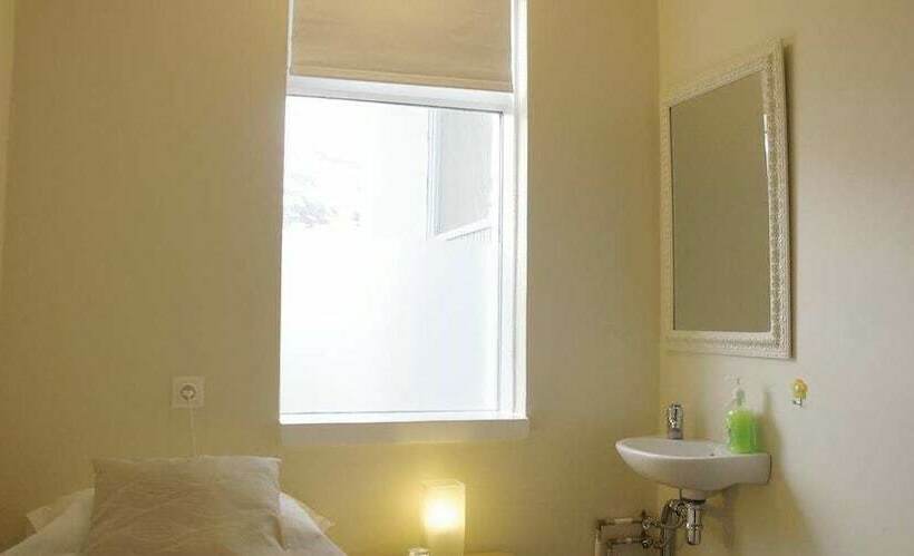 اتاق استاندارد یک تخته با سرویس بهداشتی مشترک, Comfy Guesthouse Westfjords