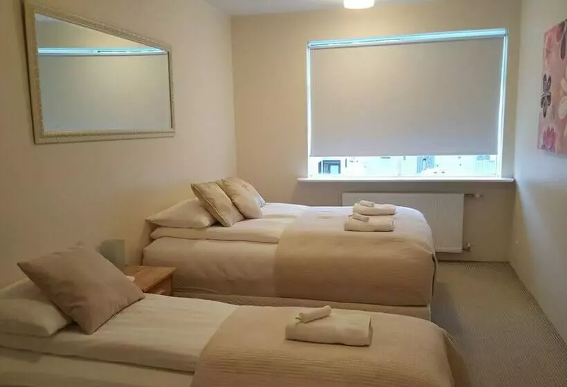 اتاق استاندارد سه تخته با سرویس بهداشتی مشترک, Comfy Guesthouse Westfjords