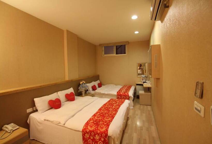 اتاق استاندارد سه نفره, Tanxiang Resort Hotel Sun Moon Lake Harbour   Sun Moon Lake Pier