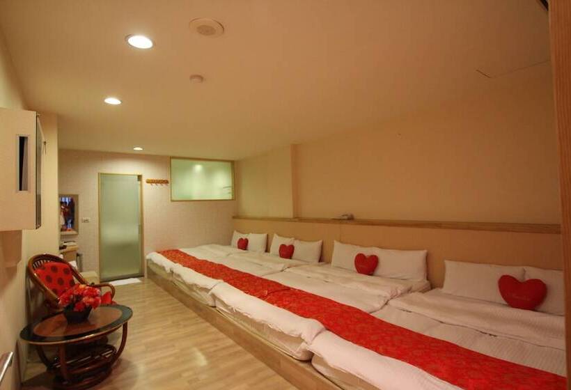 اتاق لوکس, Tanxiang Resort Hotel Sun Moon Lake Harbour   Sun Moon Lake Pier
