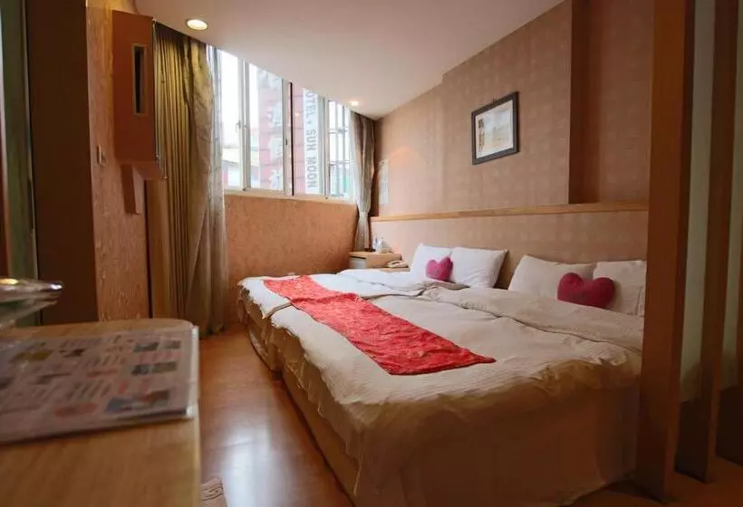 اتاق سوپریور چهار تخته, Tanxiang Resort Hotel Sun Moon Lake Harbour   Sun Moon Lake Pier