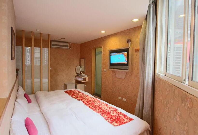 اتاق سوپریور چهار تخته, Tanxiang Resort Hotel Sun Moon Lake Harbour   Sun Moon Lake Pier