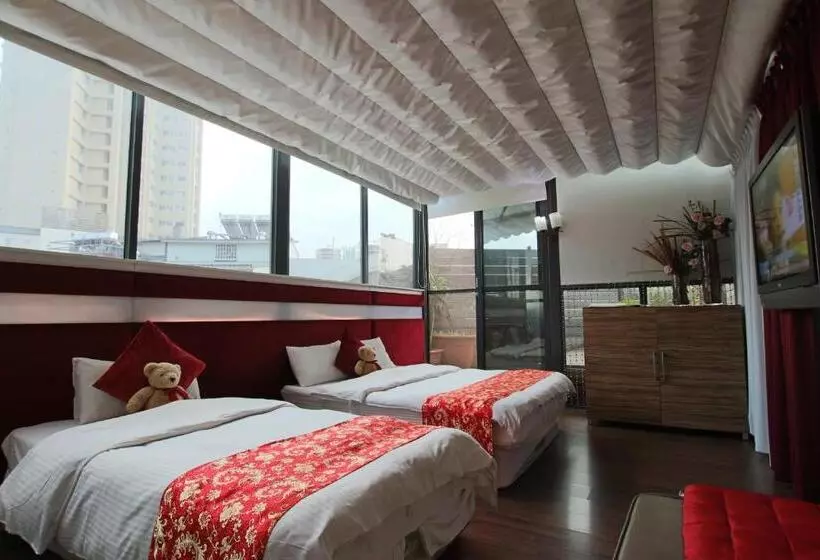اتاق اجرایی سه نفره, Tanxiang Resort Hotel Sun Moon Lake Harbour   Sun Moon Lake Pier